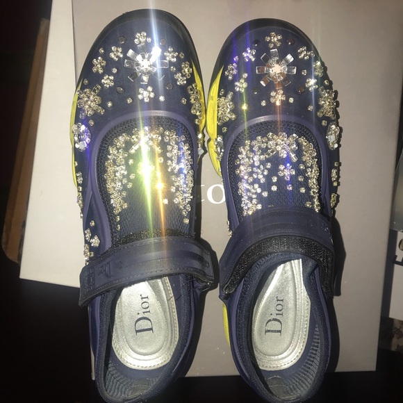 SOLDDDDDD - Picture 2 of 5